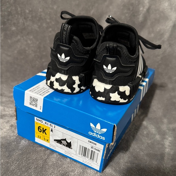 adidas Originals NMD R1 Casual Sneakers Toddler - Size 6 (color splash) - Picture 4 of 10